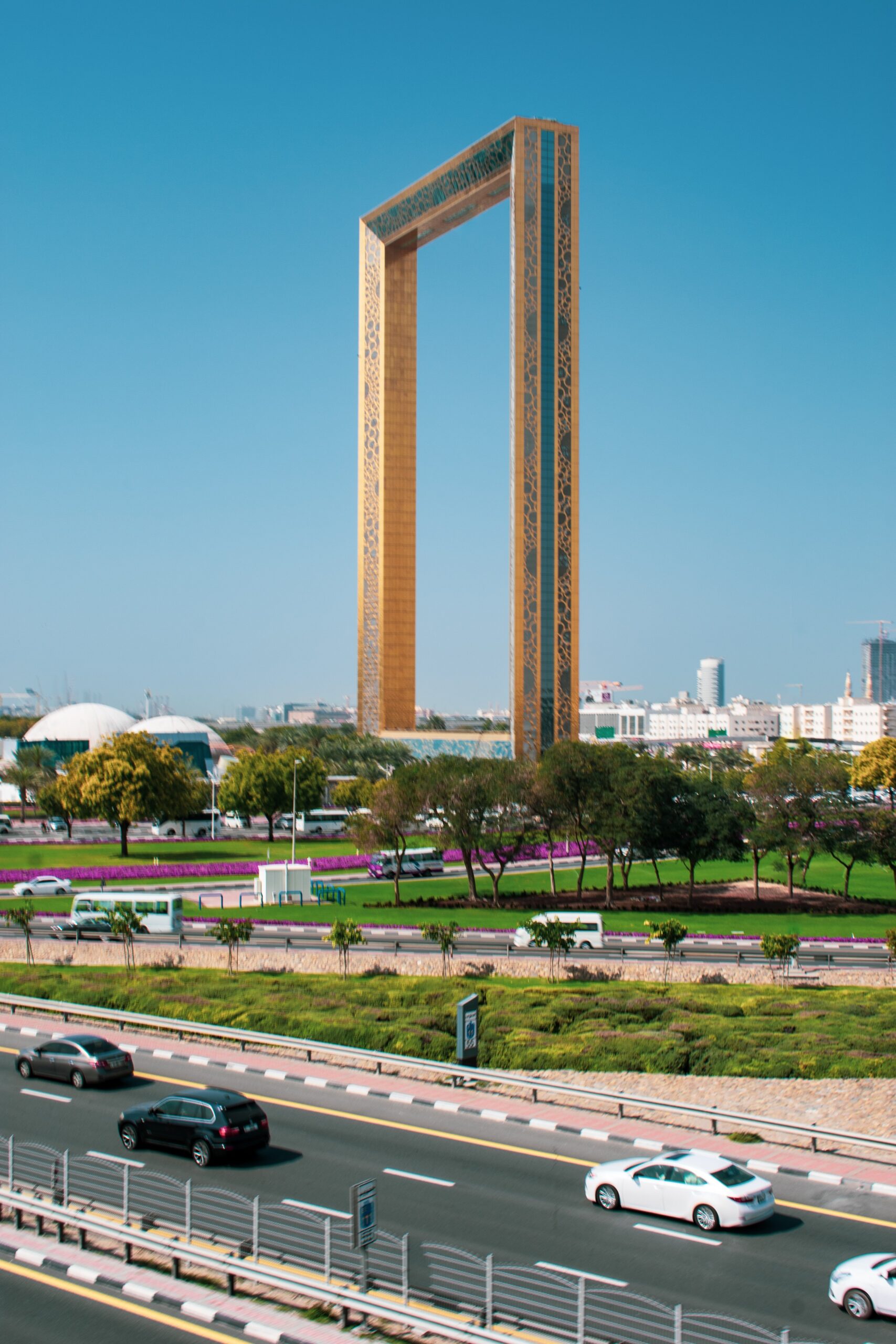Explore Dubai